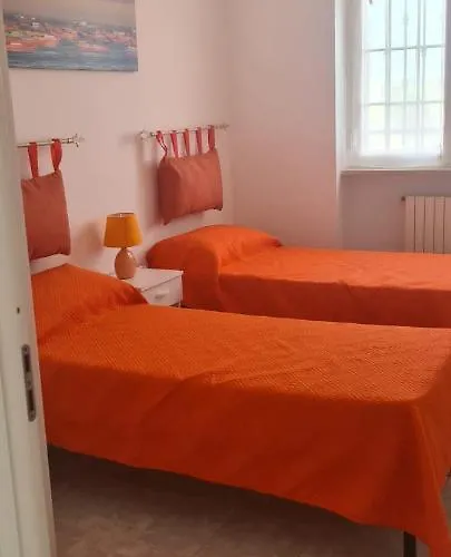 La Con Terrazza Sul Mare Di Paf 마리나디만카베르사